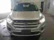 2017 Ford Escape SE z VIN 1FMCU9G91HUE87820, wystawiony jako Copart lot #80785325 z przebiegiem 118 426 mil mil oraz Szkoda całkowita • Salvage title. Historia ofert i sprzedaży dostępna na DreamBid. Obrazek 5.