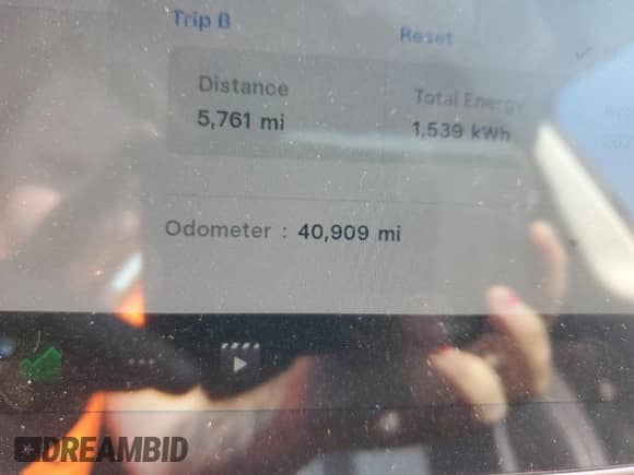 2022 Tesla Model Y Performance с VIN 7SAYGDEF4NF534262, выставлен на аукционе Copart как лот 81116955 с пробегом 40 909 миль миль и Списание • Salvage title. История ставок и продаж доступна на DreamBid. Изображение 9.