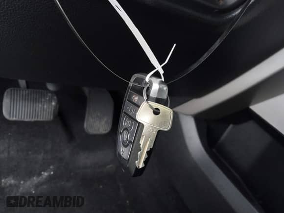 2019 Ford F-150 XLT with VIN 1FTEW1E42KFA25732, listed as a IAAI auction lot 43039409 with 64,482 mi miles and . Bid and sale history available at DreamBid. Image 11.