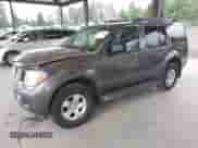 2005 Nissan Pathfinder SE z VIN 5N1AR18W15C784019, wystawiony jako IAAI lot #42564439 z przebiegiem 280 339 mil mil oraz . Historia ofert i sprzedaży dostępna na DreamBid. Obrazek 18.