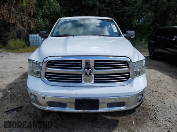 2015 Ram 1500 Outdoorsman z VIN 1C6RR7LM9FS603800, wystawiony jako Copart lot #80339815 z przebiegiem 94 721 mil mil oraz Czysty tytuł • Clean title. Historia ofert i sprzedaży dostępna na DreamBid. Obrazek 5.