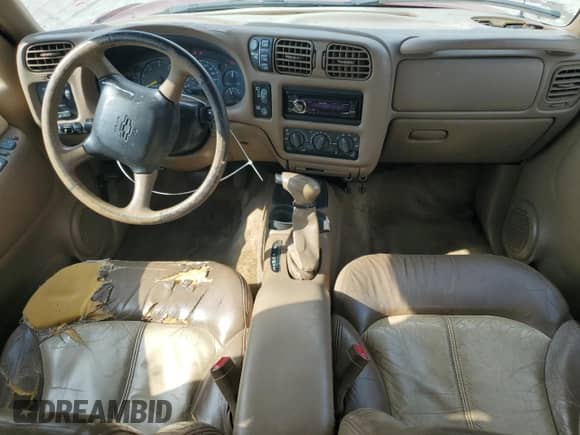 2000 Chevrolet Blazer LT with VIN 1GNDT13WXY2287496, listed as a Copart auction lot 58950255 with 245,512 mi miles and Salvage title. Bid and sale history available at DreamBid. Image 8.