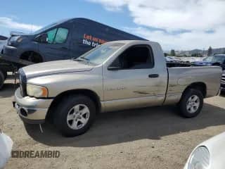 2002 Dodge 1500 z VIN 1D7HA16K52J231459, wystawiony jako Copart lot #63093345 z przebiegiem 332 451 mil mil oraz Szkoda całkowita • Salvage title. Historia ofert i sprzedaży dostępna na DreamBid. Obrazek 1.