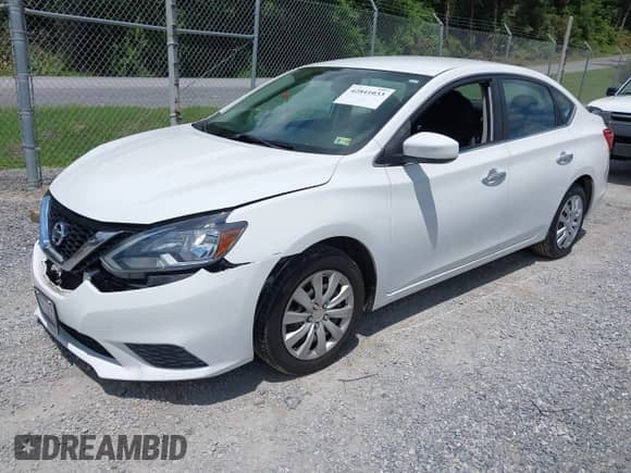 2017 Nissan Sentra SR с VIN 3N1AB7AP8HY331089, выставлен на аукционе IAAI как лот 42841033 с пробегом 107 817 миль миль и . История ставок и продаж доступна на DreamBid. Изображение 2.