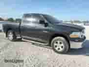 2010 Dodge 1500 ST z VIN 1D7RB1GP1AS138281, wystawiony jako Copart lot #84077744 z przebiegiem 195 272 mil mil oraz Czysty tytuł • Clean title. Historia ofert i sprzedaży dostępna na DreamBid. Obrazek 4.