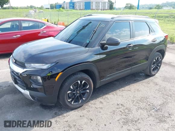 2022 Chevrolet TrailBlazer LT with VIN KL79MPS20NB122580, listed as a IAAI auction lot 42802703 with 62,060 mi miles and . Bid and sale history available at DreamBid. Image 2.