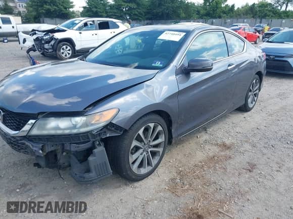 2015 Honda Accord EX-L z VIN 1HGCT2B85FA009123, wystawiony jako IAAI lot #42740494 z przebiegiem 213 485 mil mil oraz . Historia ofert i sprzedaży dostępna na DreamBid. Obrazek 21.