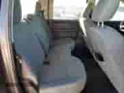 2013 Ram 1500 Tradesman z VIN 1C6RR6KT4DS644108, wystawiony jako Copart lot #43979325 z przebiegiem 184 689 mil mil oraz Szkoda całkowita • Salvage title. Historia ofert i sprzedaży dostępna na DreamBid. Obrazek 10.