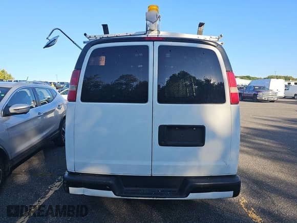 2011 Chevrolet Express Cargo с VIN 1GCSGAFX8B1187872, выставлен на аукционе IAAI как лот 43610341 с пробегом 79 743 миль миль и . История ставок и продаж доступна на DreamBid. Изображение 15.