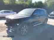 2025 Ford Explorer Platinum z VIN 1FMWK8HCXSGA72671, wystawiony jako IAAI lot #43292145 z przebiegiem 7 504 mil mil oraz . Historia ofert i sprzedaży dostępna na DreamBid. Obrazek 2.