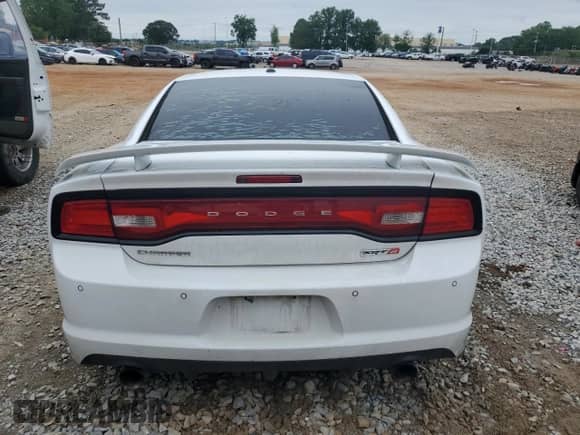 2013 Dodge Charger SRT-8 z VIN 2C3CDXEJXDH632005, wystawiony jako Copart lot #55806165 z przebiegiem 150 270 mil mil oraz Szkoda całkowita • Salvage title. Historia ofert i sprzedaży dostępna na DreamBid. Obrazek 6.