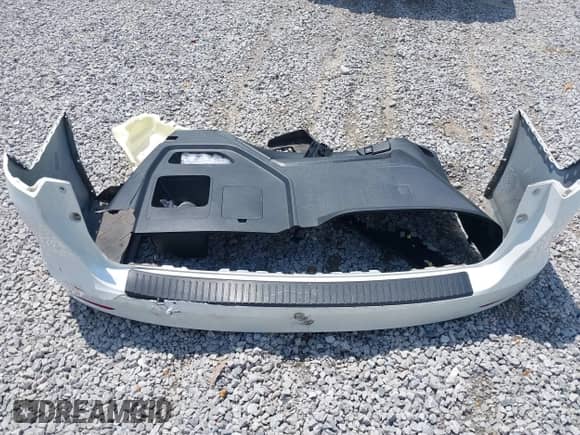 2022 Honda Odyssey EX-L with VIN 5FNRL6H71NB001377, listed as a IAAI auction lot 42638089 with 81,361 mi miles and . Bid and sale history available at DreamBid. Image 12.