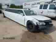 2016 Chrysler 300 Anniversary Edition с VIN 2C3CCAAG5GH261138, выставлен на аукционе IAAI как лот 42229995 с пробегом 108 501 миль миль и . История ставок и продаж доступна на DreamBid. Изображение 1.