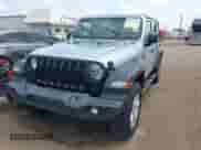2022 Jeep Wrangler Unlimited Willys Sport с VIN 1C4HJXDM4NW175782, выставлен на аукционе IAAI как лот 42073544 с пробегом 129 299 миль миль и . История ставок и продаж доступна на DreamBid. Изображение 6.