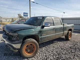 2002 Chevrolet Silverado 1500HD LT с VIN 1GCGK13U82F196203, выставлен на аукционе Copart как лот 48412945 с пробегом 308 132 миль миль и Списание • Salvage title. История ставок и продаж доступна на DreamBid. Изображение 1.