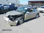 1996 Saturn 2dr Coupe with VIN 1G8ZH1271TZ371582, listed as a IAAI auction lot 42385058 with 152,207 mi miles and . Bid and sale history available at DreamBid. Image 2.