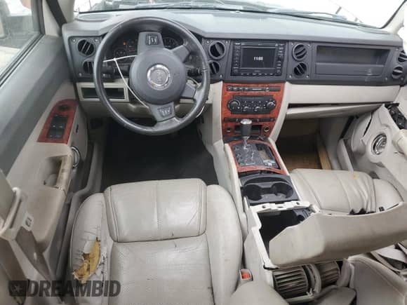 2006 Jeep Commander Limited с VIN 1J8HG58N86C153589, выставлен на аукционе Copart как лот 81671825 с пробегом 205 786 миль миль и Списание • Salvage title. История ставок и продаж доступна на DreamBid. Изображение 8.