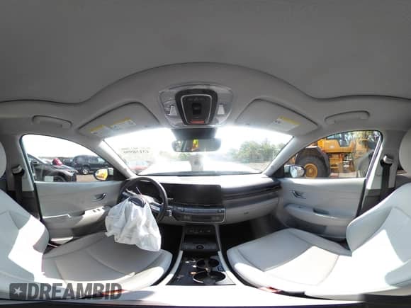 2024 Hyundai Kona Limited с VIN KM8HE3A3XRU122235, выставлен на аукционе IAAI как лот 43158990 с пробегом 32 047 миль миль и . История ставок и продаж доступна на DreamBid. Изображение 18.