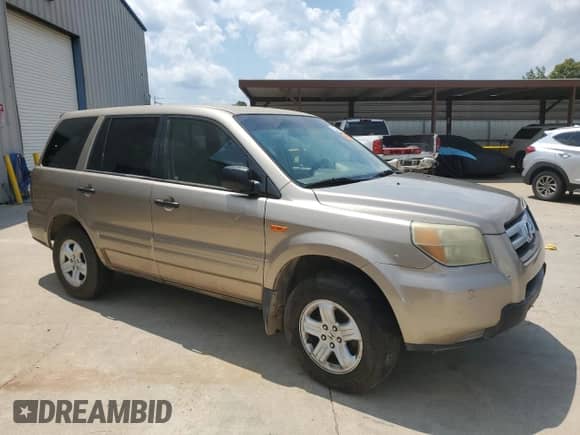 2006 Honda Pilot LX с VIN 5FNYF28106B021970, выставлен на аукционе Copart как лот 67456725 с пробегом 276 960 миль миль и Чистый • Clean title. История ставок и продаж доступна на DreamBid. Изображение 4.