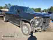 2022 Chevrolet Silverado 2500HD LT z VIN 1GC4YNE73NF227409, wystawiony jako Copart lot #85296955 z przebiegiem 180 864 mil mil oraz Szkoda całkowita • Salvage title. Historia ofert i sprzedaży dostępna na DreamBid. Obrazek 4.