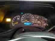 2000 Chevrolet Silverado 1500 with VIN 1GCEC14V2YE382992, listed as a Copart auction lot 57914835 with 178,029 mi miles and Clean title. Bid and sale history available at DreamBid. Image 9.