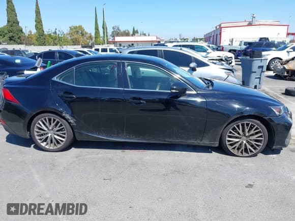 2017 Lexus IS 200t с VIN JTHBA1D29H5042431, выставлен на аукционе IAAI как лот 43140388 с пробегом 107 579 миль миль и . История ставок и продаж доступна на DreamBid. Изображение 13.