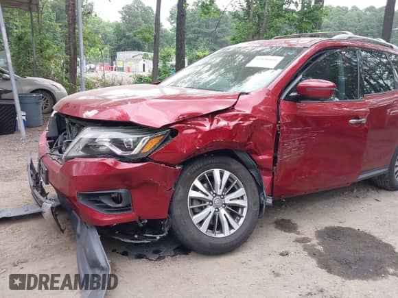 2018 Nissan Pathfinder S with VIN 5N1DR2MNXJC619242, listed as a IAAI auction lot 42436666 with 116,972 mi miles and . Bid and sale history available at DreamBid. Image 6.