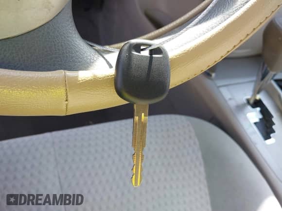 2011 Toyota Camry LE z VIN 4T4BF3EK2BR109897, wystawiony jako IAAI lot #43313655 z przebiegiem 100 020 mil mil oraz . Historia ofert i sprzedaży dostępna na DreamBid. Obrazek 11.