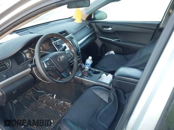 2017 Toyota Camry XLE с VIN 4T1BF1FK8HU287903, выставлен на аукционе IAAI как лот 43588706 с пробегом 181 805 миль миль и . История ставок и продаж доступна на DreamBid. Изображение 5.