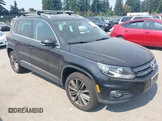 2012 Volkswagen Tiguan S с VIN WVGAV7AX9CW556248, выставлен на аукционе IAAI как лот 43128846 с пробегом 145 345 миль миль и . История ставок и продаж доступна на DreamBid. Изображение 1.