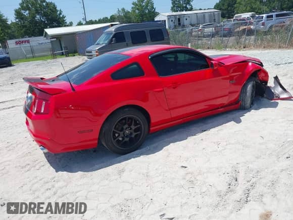 2011 Ford Mustang GT с VIN 1ZVBP8CF9B5153188, выставлен на аукционе IAAI как лот 42776229 с пробегом 31 944 миль миль и . История ставок и продаж доступна на DreamBid. Изображение 4.