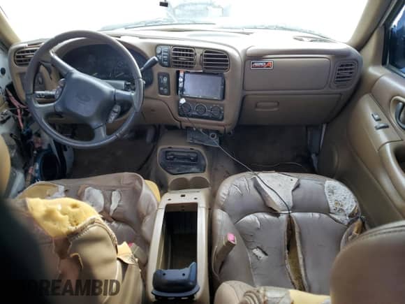 1999 Chevrolet Blazer LT z VIN 1GNDT13W1X2163194, wystawiony jako Copart lot #82897414 z przebiegiem Nie podano mil oraz Szkoda całkowita • Salvage title. Historia ofert i sprzedaży dostępna na DreamBid. Obrazek 8.