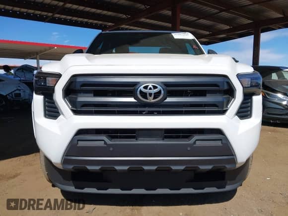 2025 Toyota Tacoma SR with VIN 3TYJDAHN6ST036567, listed as a IAAI auction lot 43283195 with 349 mi miles and . Bid and sale history available at DreamBid. Image 12.