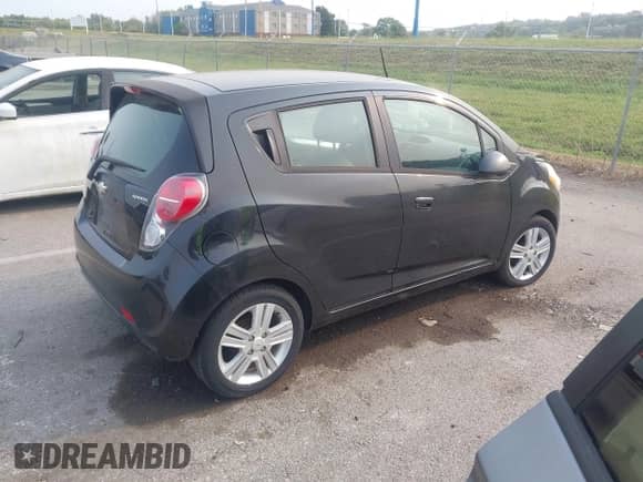 2014 Chevrolet Spark LS с VIN KL8CB6S93EC466302, выставлен на аукционе IAAI как лот 43164770 с пробегом 131 600 миль миль и . История ставок и продаж доступна на DreamBid. Изображение 4.