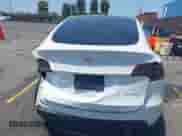 2023 Tesla Model Y Long Range с VIN 7SAYGDEE8PA034371, выставлен на аукционе IAAI как лот 42765729 с пробегом Не указан миль и . История ставок и продаж доступна на DreamBid. Изображение 15.