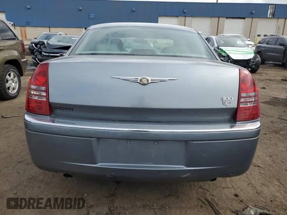 2006 Chrysler 300 C with VIN 2C3KA63H16H319071, listed as a Copart auction lot 69198805 with 148,817 mi miles and Clean title. Bid and sale history available at DreamBid. Image 6.