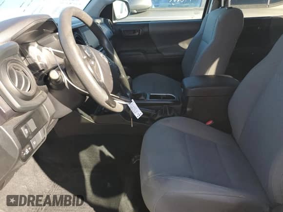 2022 Toyota Tacoma SR z VIN 3TMCZ5AN2NM522935, wystawiony jako Copart lot #69641735 z przebiegiem 89 840 mil mil oraz Szkoda całkowita • Salvage title. Historia ofert i sprzedaży dostępna na DreamBid. Obrazek 7.