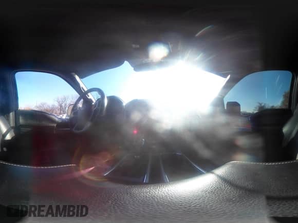 2018 Ford F-150 XL z VIN 1FTEW1EP9JFE28146, wystawiony jako IAAI lot #40939761 z przebiegiem 89 727 mil mil oraz . Historia ofert i sprzedaży dostępna na DreamBid. Obrazek 18.