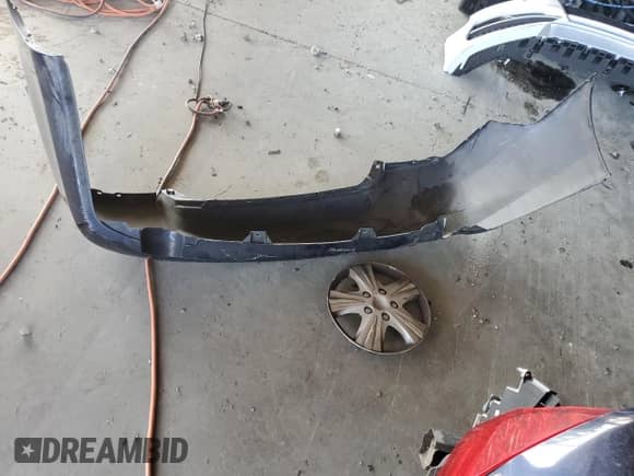 2006 Honda Accord VP с VIN JHMCM56146C002385, выставлен на аукционе Copart как лот 84205485 с пробегом 155 322 миль миль и Списание • Salvage title. История ставок и продаж доступна на DreamBid. Изображение 12.