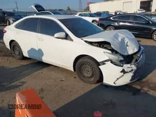 2016 Toyota Camry XLE with VIN 4T4BF1FK8GR524393, listed as a IAAI auction lot 43265562 with 188,844 mi miles and . Bid and sale history available at DreamBid. Image 1.