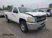 2012 Chevrolet Silverado 2500HD Work Truck z VIN 1GB0CVCG8CF145676, wystawiony jako IAAI lot #41835188 z przebiegiem 88 412 mil mil oraz . Historia ofert i sprzedaży dostępna na DreamBid. Obrazek 1.