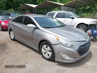 2012 Hyundai Sonata Hybrid z VIN KMHEC4A48CA029875, wystawiony jako IAAI lot #42747076 z przebiegiem 102 927 mil mil oraz . Historia ofert i sprzedaży dostępna na DreamBid. Obrazek 1.