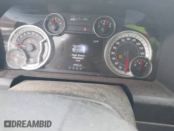 2014 Ram 1500 Big Horn z VIN 1C6RR7LT6ES175531, wystawiony jako IAAI lot #42156665 z przebiegiem 204 364 mil mil oraz . Historia ofert i sprzedaży dostępna na DreamBid. Obrazek 7.