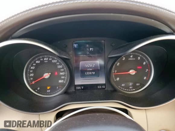 2016 Mercedes-Benz C 300 Luxury with VIN 55SWF4KB3GU121758, listed as a Copart auction lot 86080285 with 135,978 mi miles and Clean title. Bid and sale history available at DreamBid. Image 9.
