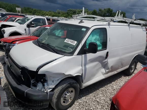 2021 Chevrolet Express Cargo with VIN 1GCWGAF71M1238228, listed as a Copart auction lot 43374465 with 71,117 mi miles and Salvage title. Bid and sale history available at DreamBid. Image 1.