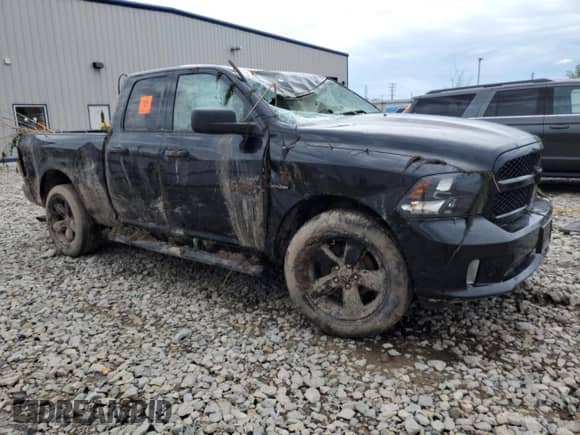 2018 Ram 1500 Express with VIN 1C6RR7FT1JS332307, listed as a Copart auction lot 66276965 with 42,221 mi miles and Non repairable. Bid and sale history available at DreamBid. Image 4.
