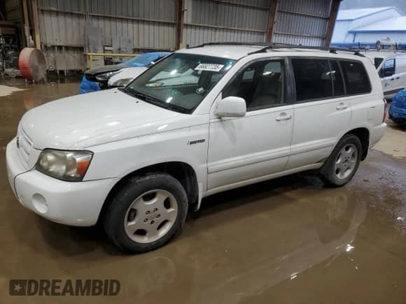 2004 Toyota Highlander with VIN JTEDP21A840003553, listed as a Copart auction lot 66827735 with 268,950 mi miles and Clean title. Bid and sale history available at DreamBid. Image 1.