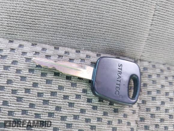 2002 Ford F-150 XL with VIN 1FTRF18W72NA62845, listed as a IAAI auction lot 43184005 with Not provided miles and . Bid and sale history available at DreamBid. Image 11.