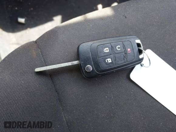 2021 Chevrolet Malibu LS z VIN 1G1ZB5ST8MF078723, wystawiony jako IAAI lot #42819049 z przebiegiem 104 838 mil mil oraz . Historia ofert i sprzedaży dostępna na DreamBid. Obrazek 11.