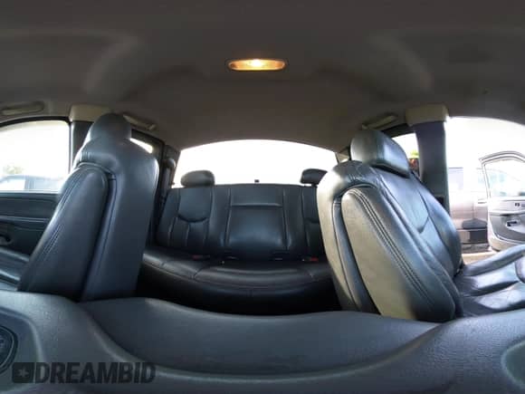 2003 Chevrolet Silverado SS с VIN 2GCEK19N731364798, выставлен на аукционе IAAI как лот 41886305 с пробегом 170 402 миль миль и . История ставок и продаж доступна на DreamBid. Изображение 18.